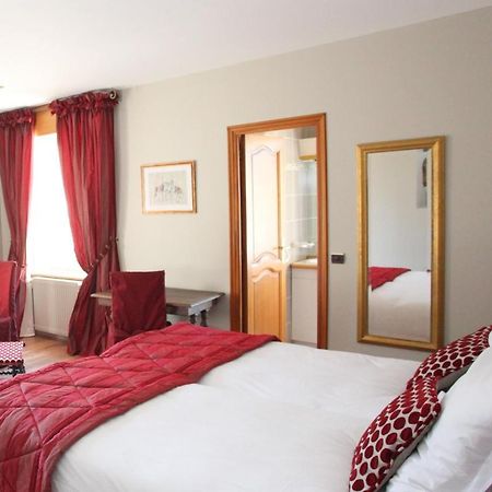 Saint Graal Bed & Breakfast Chamant Room photo